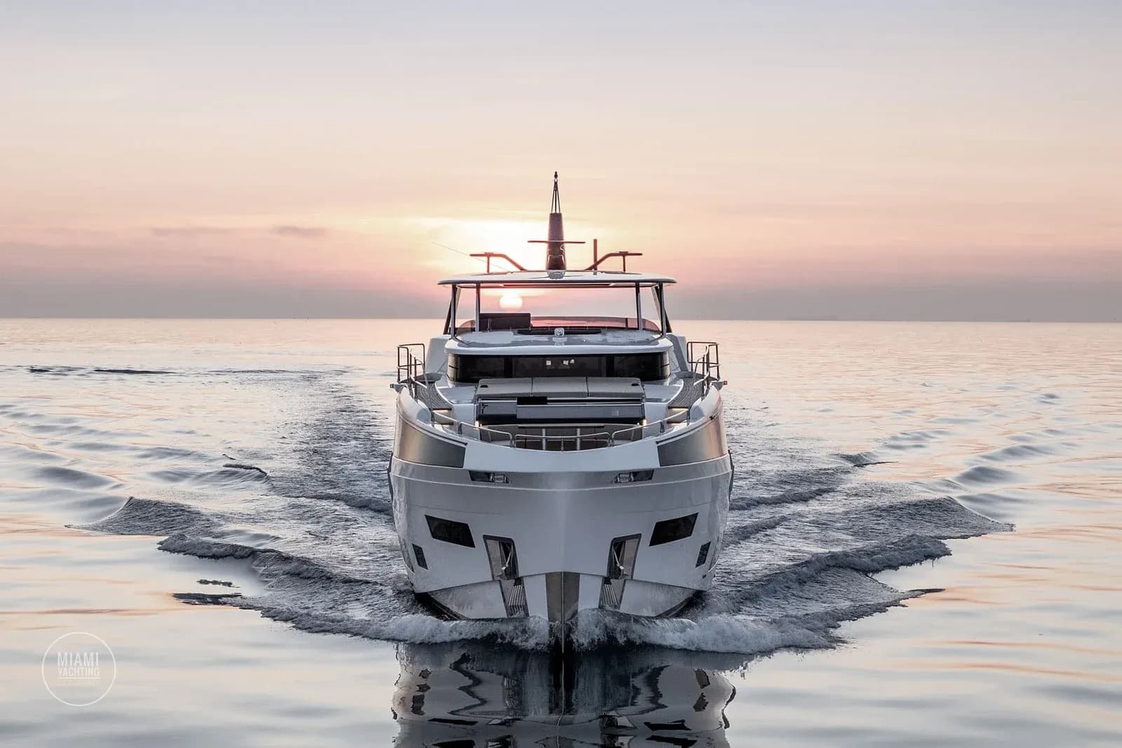 Miami yacht charter